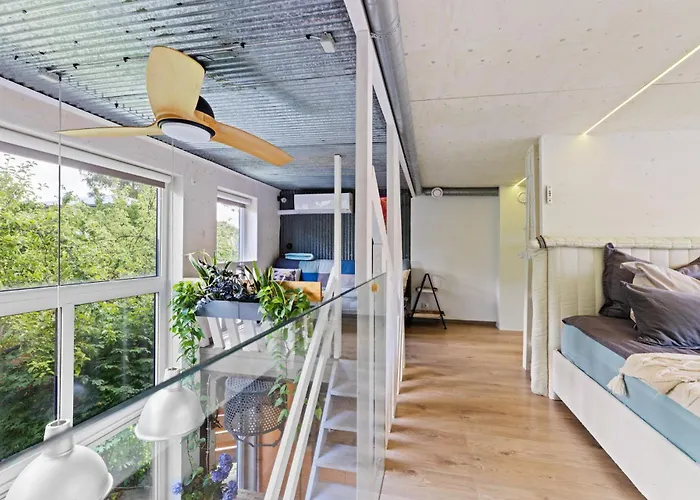 Дом отдыха Cube House *